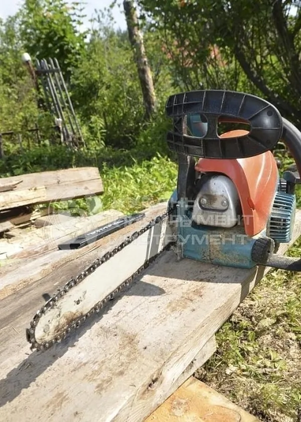 Пила цепная бензиновая Makita DCS 4610-35