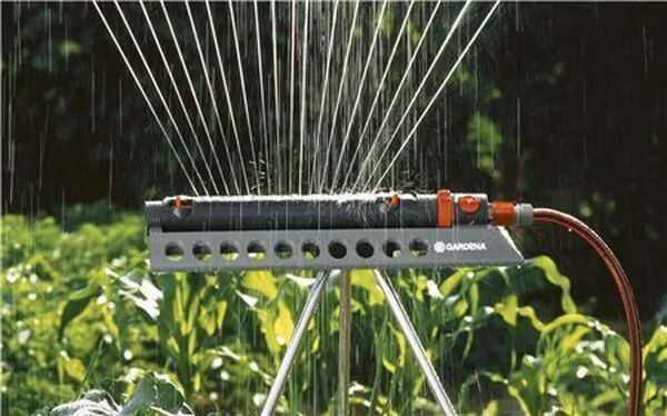 Дождеватель Gardena AquaZoom M 250/1 01971-20.000.00