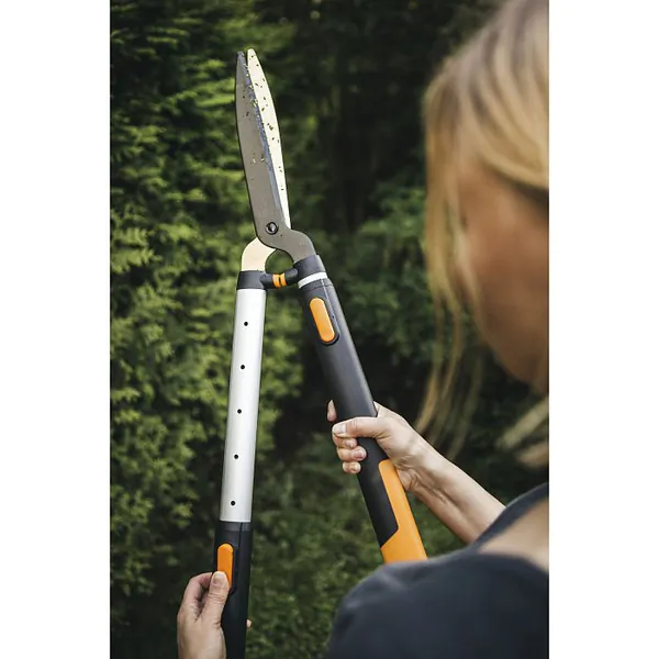 Ножницы для живой изгороди Fiskars SmartFit HS86 1013565