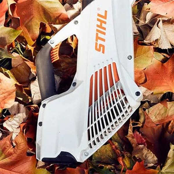 Аккумуляторная воздуходувка Stihl BGA 56 (с AK 20 и AL 101) 4523-011-5918