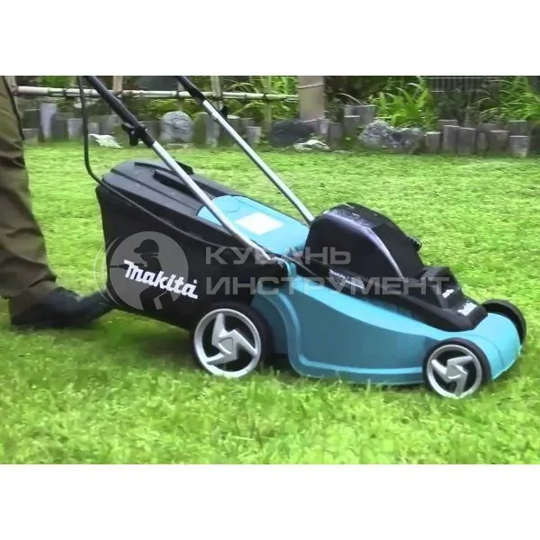 Аккумуляторная газонокосилка Makita DLM 380 Z