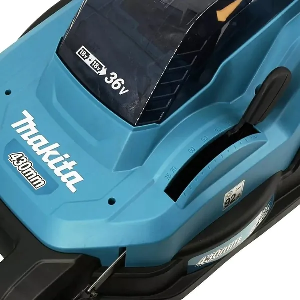 Аккумуляторная газонокосилка Makita DLM432Z