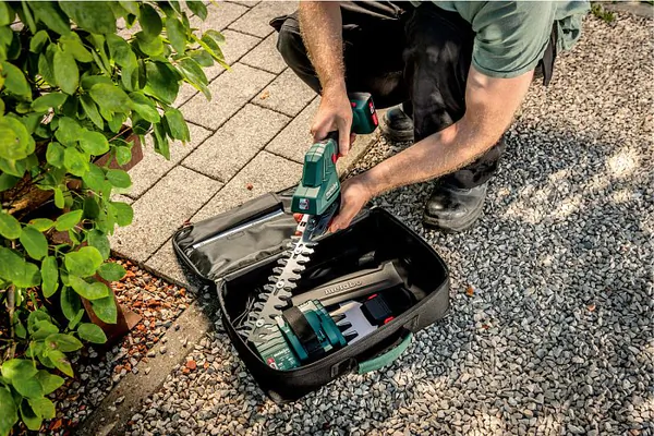 Аккумуляторный кусторез Metabo PowerMaxx SGS 12 Q 601608850