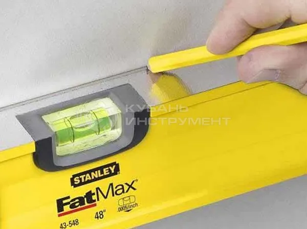 Уровень Stanley FatMax 1200мм 3 капсулы 1-43-548