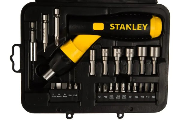 Отвертка наборная Stanley 22 предм 0-63-022