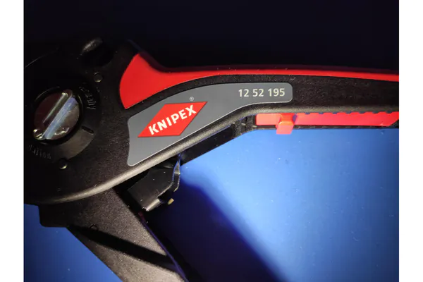 Стриппер Knipex автоматический 195мм KN-1252195