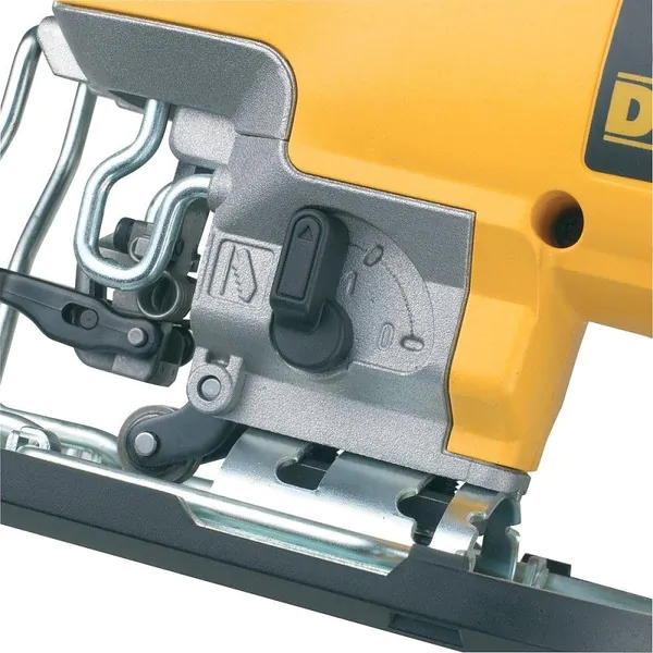 Лобзик DeWalt DW341K