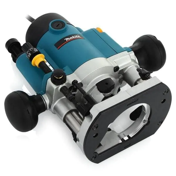 Фрезер Makita RP1110C