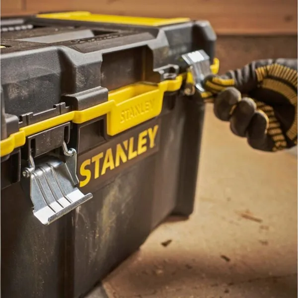 Ящик Stanley Essential Сantilever 19" STST83397-1