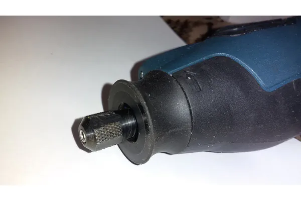 Набор для гравера Dremel 4485 (4 цанги 1 муфта) 2615448532