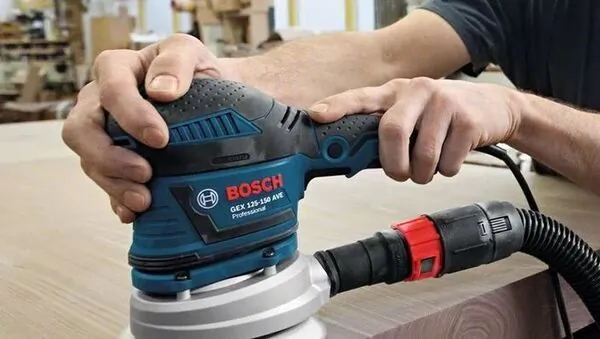 Эксцентриковая шлифовальная машина Bosch GEX 125-150 АVE (картон) 060137B102