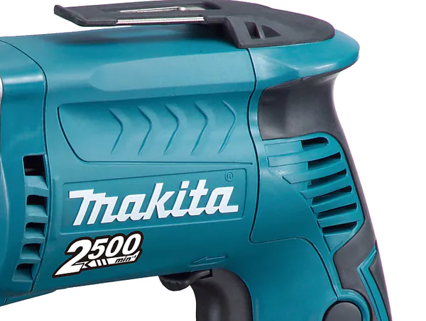 Шуруповерт Makita FS2700