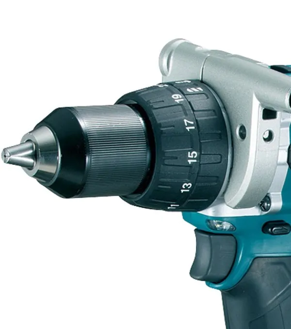 Аккумуляторная дрель-шуруповерт Makita DDF481RTE