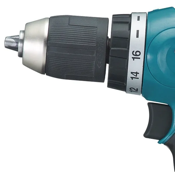 Аккумуляторная дрель-шуруповерт Makita DHP453SYE