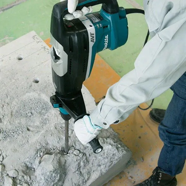 Перфоратор Makita HR5212C