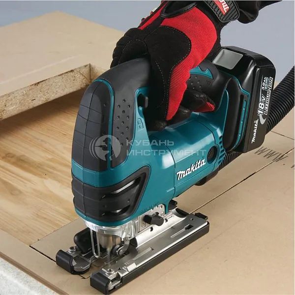 Аккумуляторный лобзик Makita DJV 180 RFE