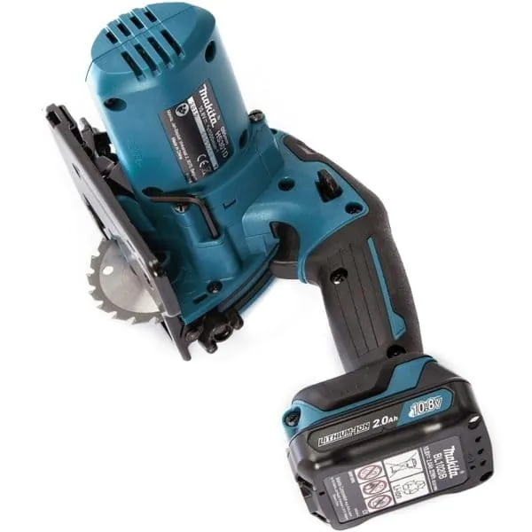 Аккумуляторная дисковая пила Makita HS 301 DWAE