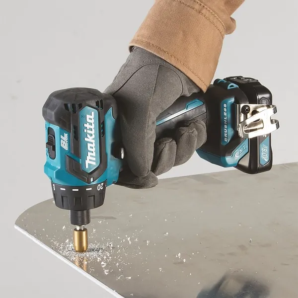 Аккумуляторная дрель-шуруповерт Makita DF032DWMX1