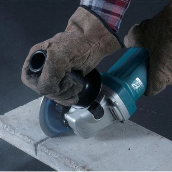 Угловая шлифовальная машина Makita GA5040C