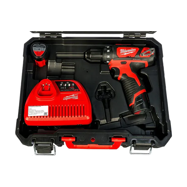 Аккумуляторная дрель-шуруповерт Milwaukee M12 BDD-202C Li-Ion2Ач 4933441915