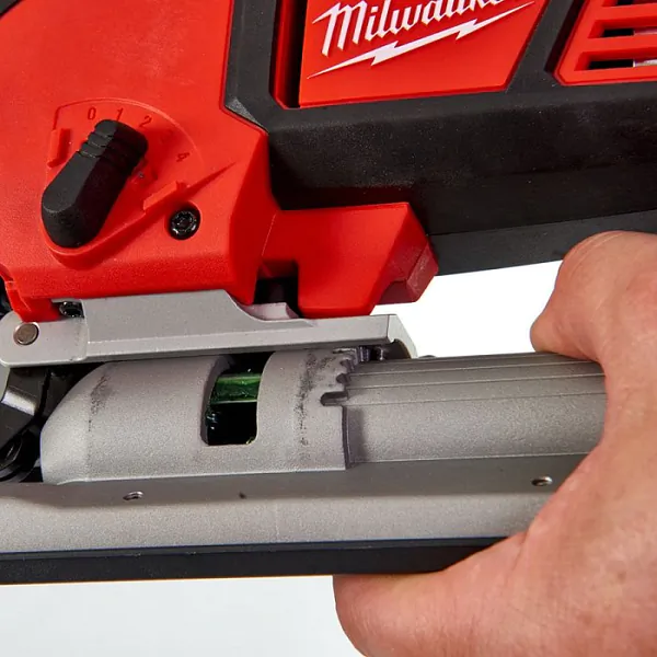 Аккумуляторный лобзик Milwaukee M18 BJS-0 4933451391