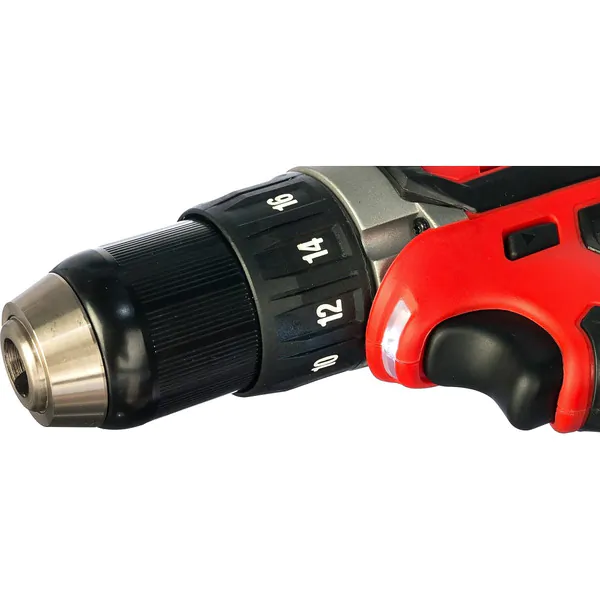 Аккумуляторная дрель-шуруповерт Milwaukee M18 BDD-202С Li-Ion2Ач 4933443555