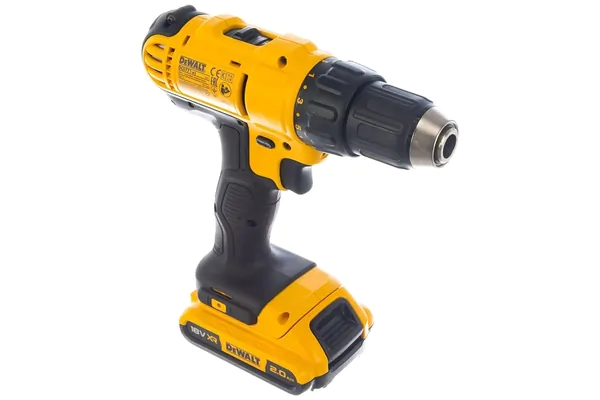 Аккумуляторная дрель-шуруповерт DeWalt DCD771D2-KS