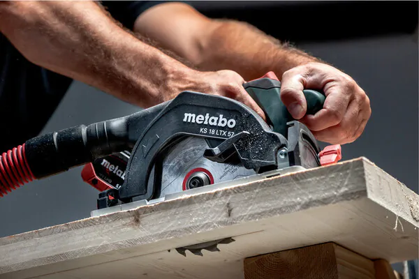 Аккумуляторная дисковая пила Metabo KS 18 LTX 57 601857890