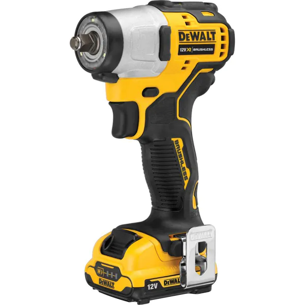 Аккумуляторный гайковерт DeWalt DCF902D2-QW