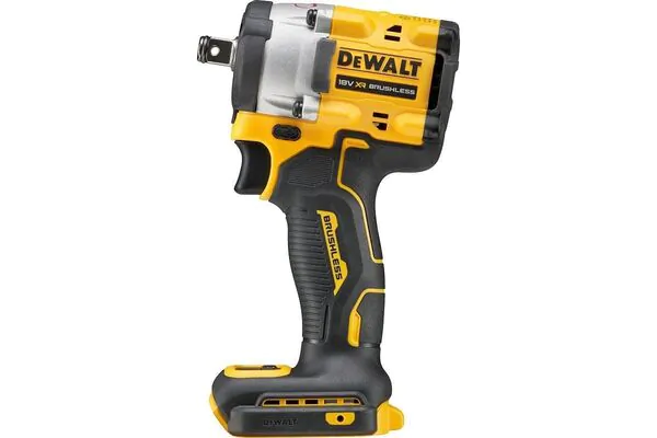 Аккумуляторный гайковерт DeWalt DCF921NT-XJ