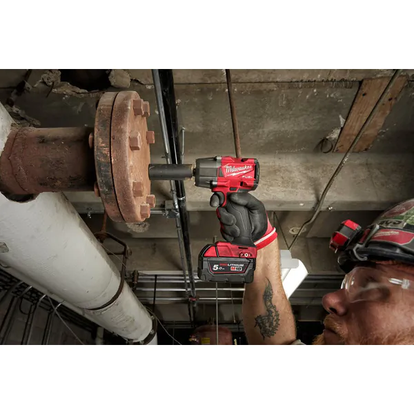 Аккумуляторный гайковерт Milwaukee M18 FMTIW2F12-502X FUEL 4933478450