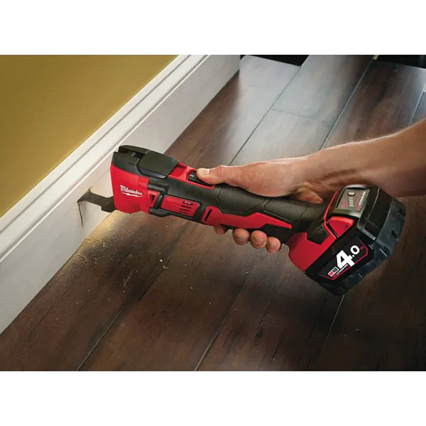 Аккумуляторный мультитул Milwaukee M18 BMT-0 4933446203