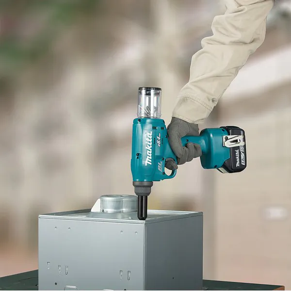 Аккумуляторный заклепочник Makita DRV250Z