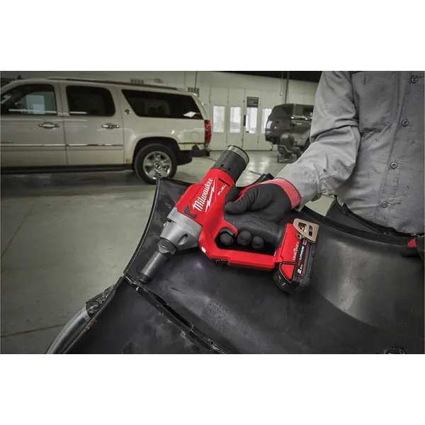 Аккумуляторный заклепочник Milwaukee M18 ONEFPRT-202X 4933478602