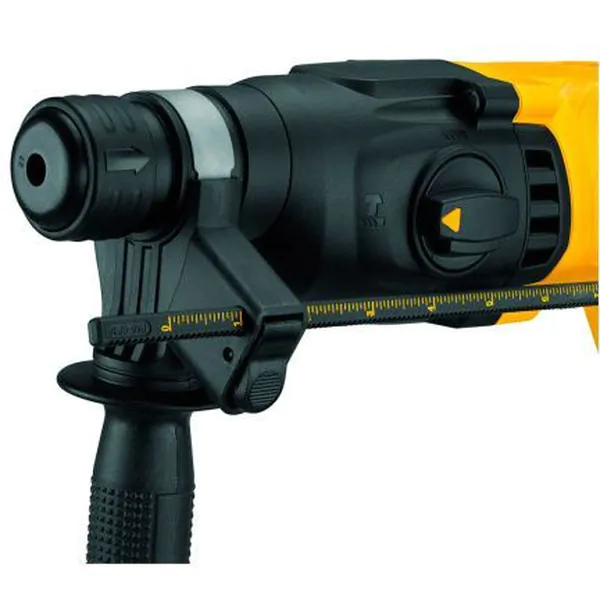 Аккумуляторный перфоратор DeWalt DCH133NT-XJ