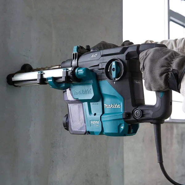 Перфоратор Makita HR3011FCJ