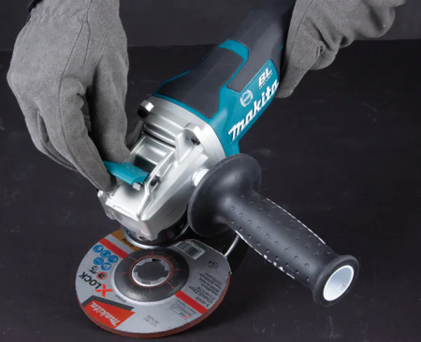 Makita DGA519Z 3 8.5 X Lock