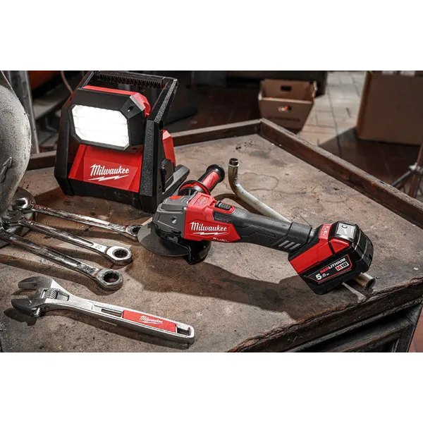 Угловая шлифовальная машина Milwaukee M18 FSAG125XB-502X 4933478430