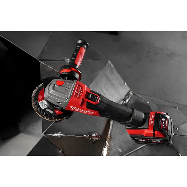 Угловая шлифовальная машина Milwaukee M18 FSAG125XB-502X 4933478430