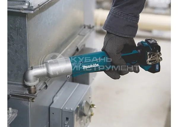 Аккумуляторная угловая дрель-шуруповерт Makita TL 064 DZ