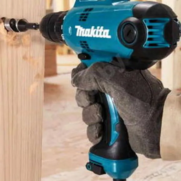 Дрель-шуруповерт Makita DF 0300