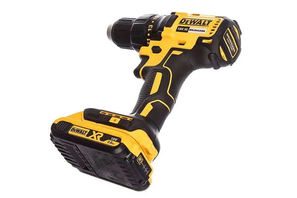 Аккумуляторная дрель-шуруповерт DeWalt DCD777D2T-QW