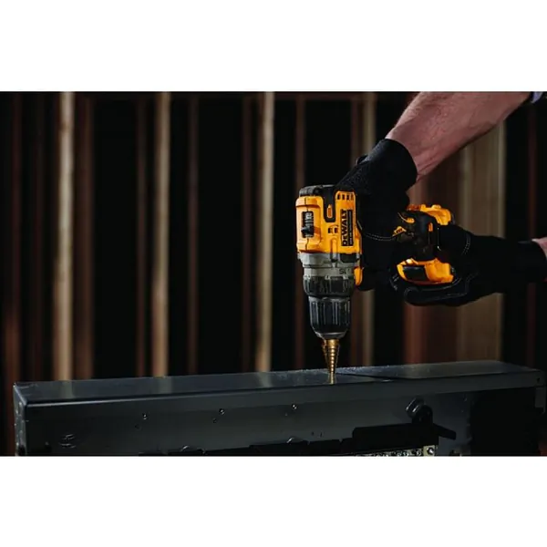 Аккумуляторная дрель-шуруповерт DeWalt DCD701N-XJ