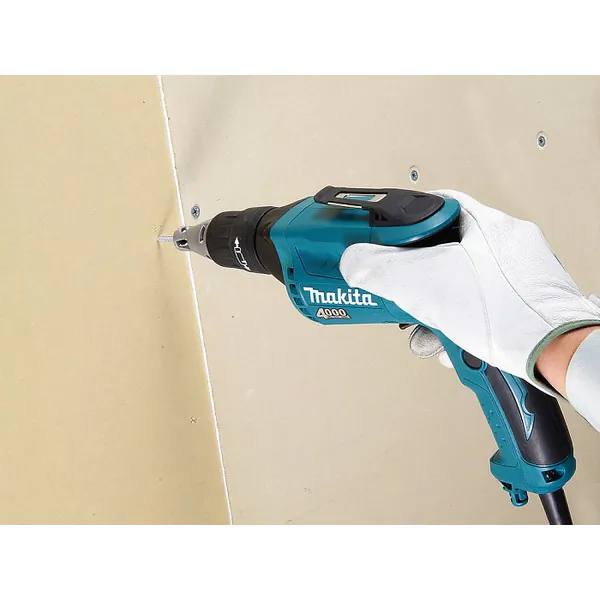 Шуруповерт Makita FS 4000 JX2