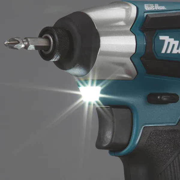 Аккумуляторный шуруповерт Makita DTD155Z