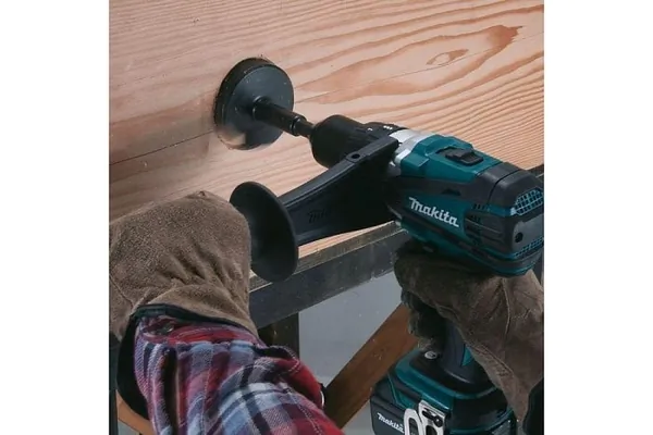 Аккумуляторная дрель-шуруповерт Makita DDF485RFJ