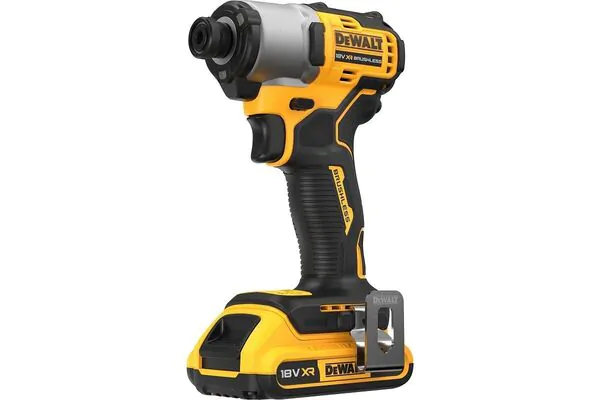 Аккумуляторный шуруповерт DeWalt DCF840D2T-QW