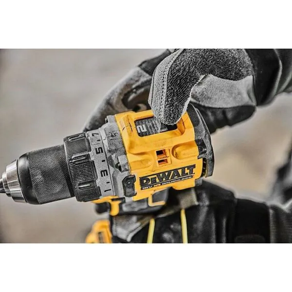 Аккумуляторная дрель-шуруповерт DeWalt DCD800NT-XJ  без АКБ и ЗУ 