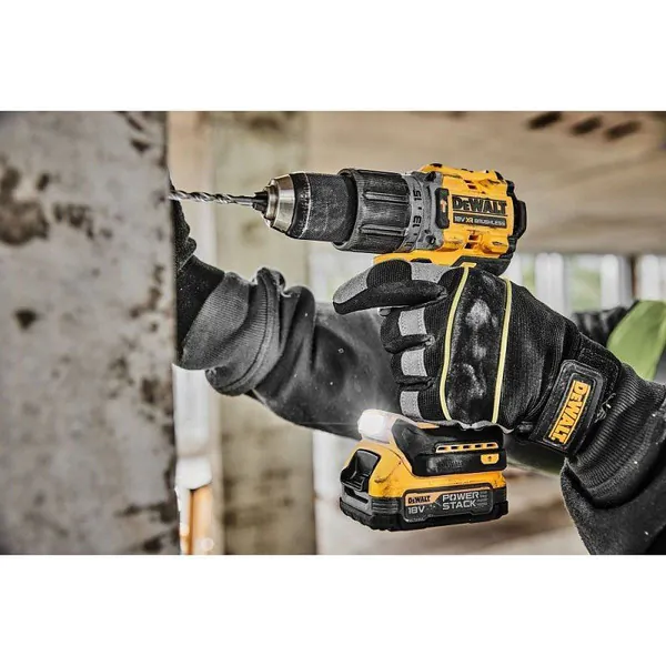 Аккумуляторная дрель-шуруповерт DeWalt DCD805E1T-QW