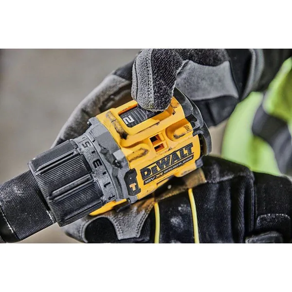 Аккумуляторная дрель-шуруповерт DeWalt DCD805E1T-QW